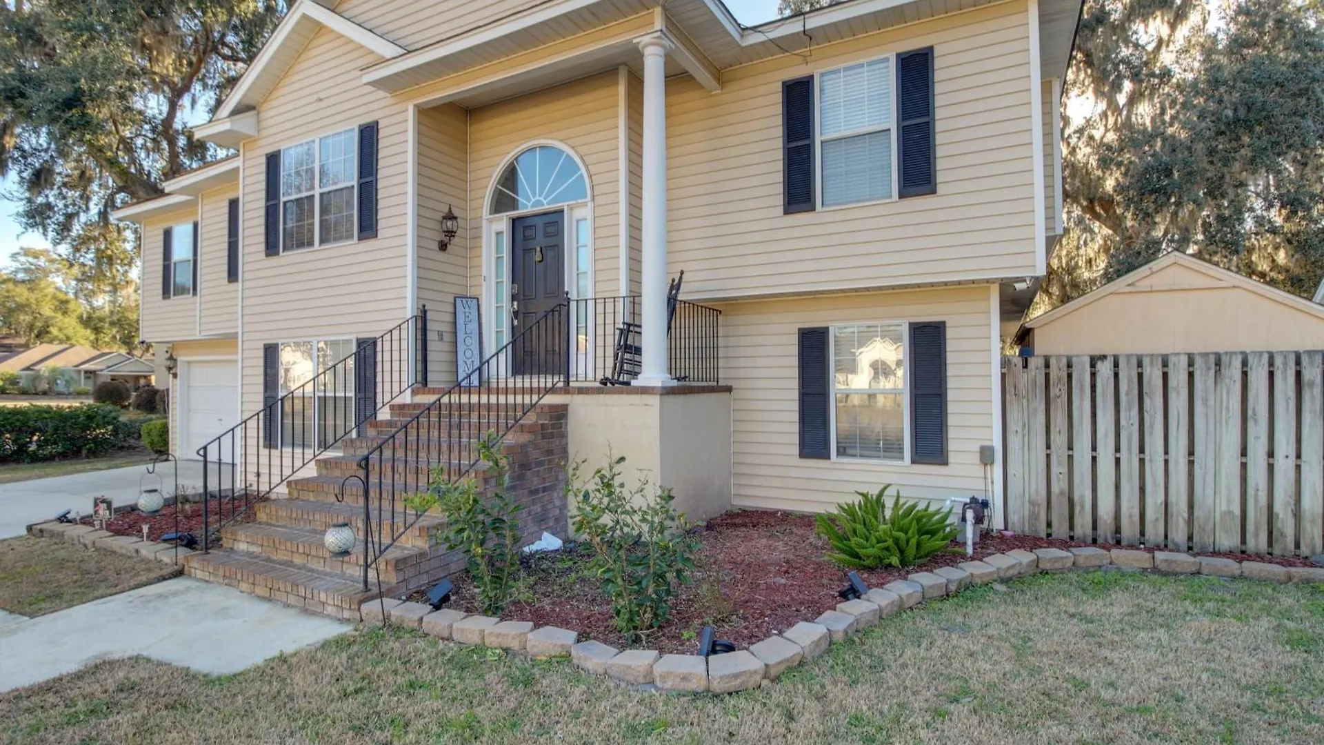 Pet-Friendly Savannah Gem - 12 Mi To Tybee Island! United States